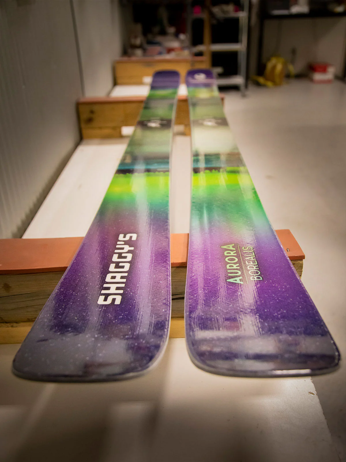 Limited Edition Northern Lights V3 Skis - Image 9