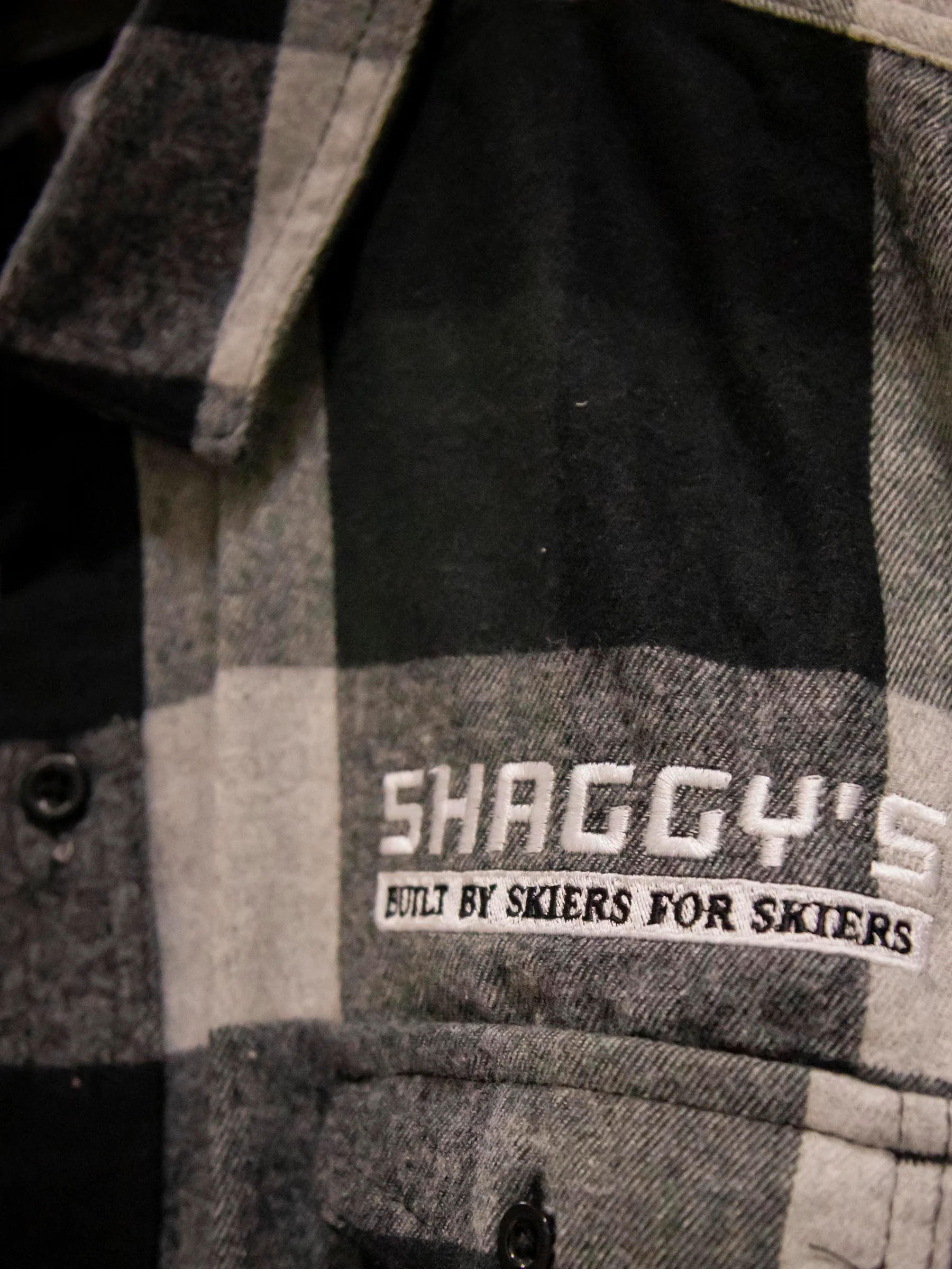 Essential Shop Flannel - Image 5