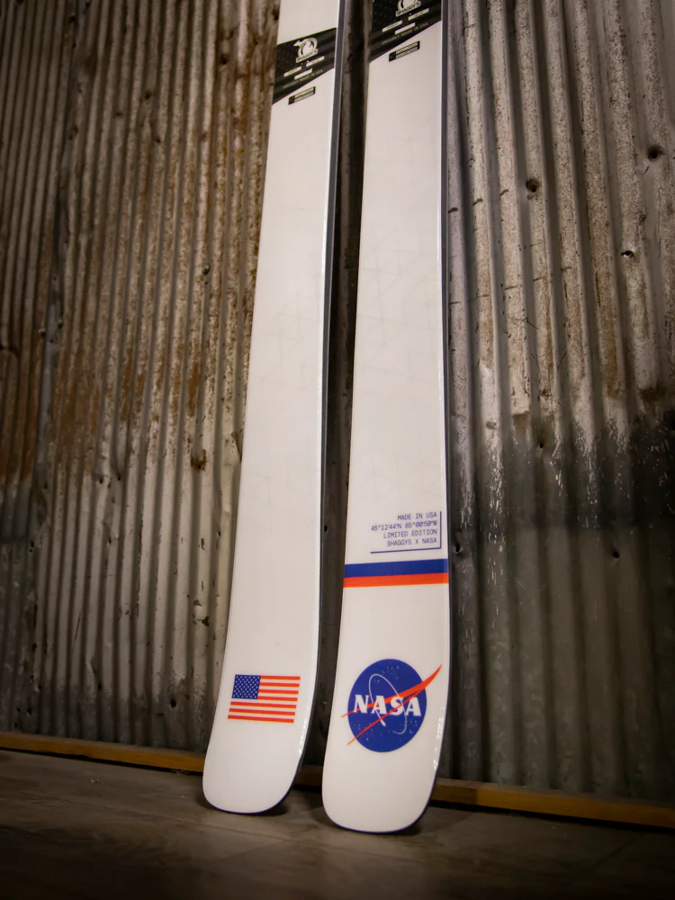 Limited Edition NASA-Inspired Skis - Iconic White - Image 10