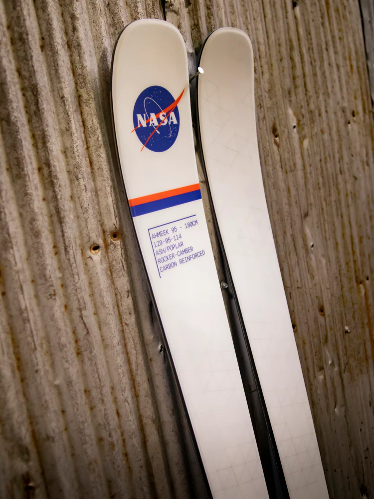 Limited Edition NASA-Inspired Skis - Iconic White - Image 3