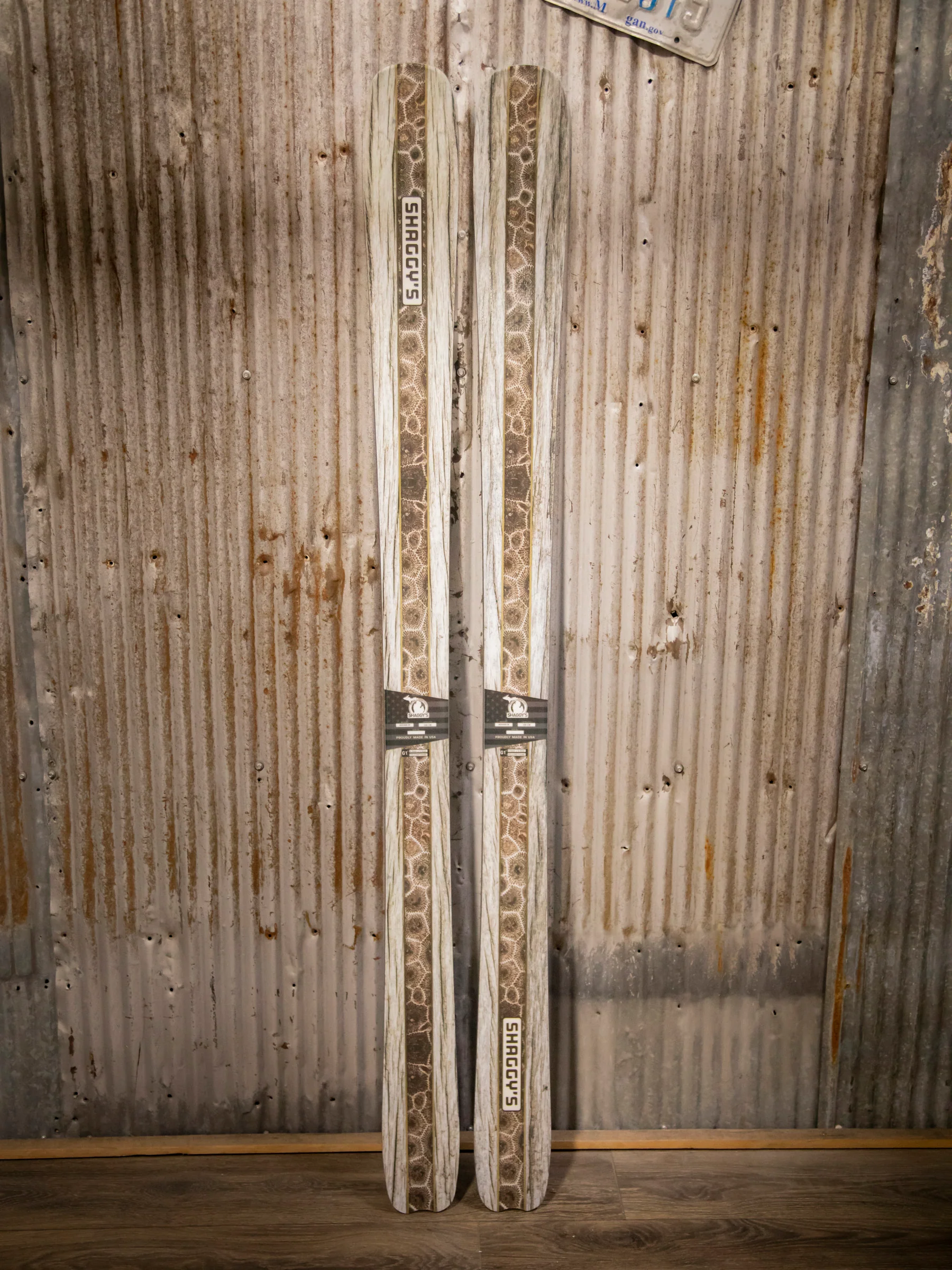 Mohawk 98 - 168 (Pre-Built) Driftwood Petoskey - Image 3